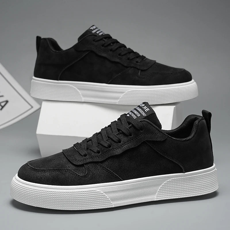 Men's Shoes Spring and Autumn New Style Green Black Red Sports Shoes Soft Sole Breathable Men's Low-Top Versatile Casual Shoes